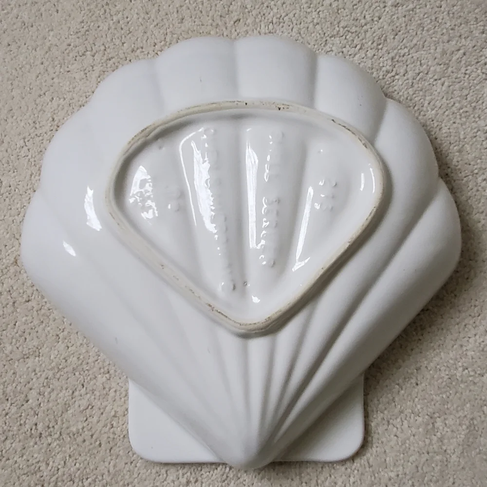 Pfaltzgraff white shell